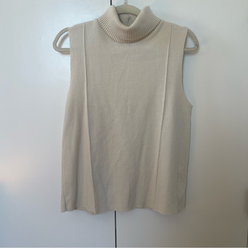 Zara Off-White Sleeveless Turtleneck Sweater